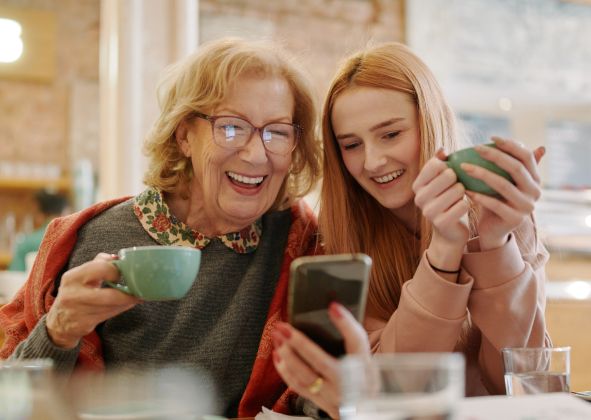 Everything schools need to reach every family from ParentSquare