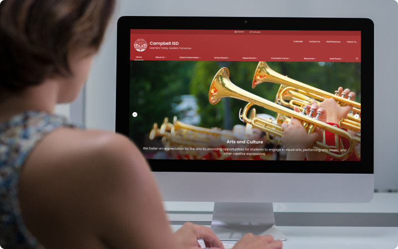 Everything schools need to reach every family from ParentSquare
