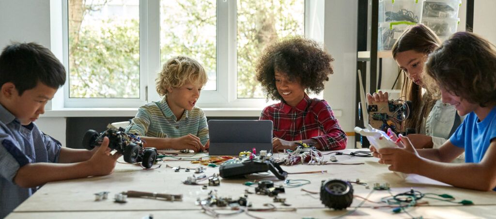 Everything schools need to reach every family from ParentSquare