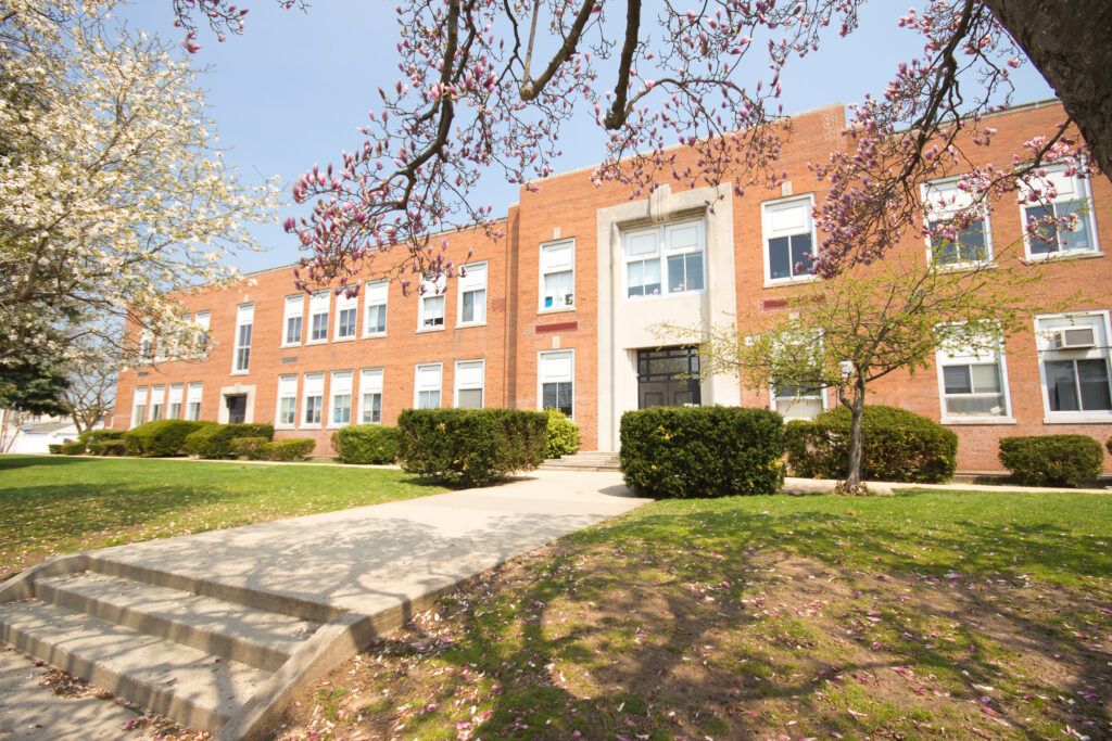 Everything schools need to reach every family from ParentSquare