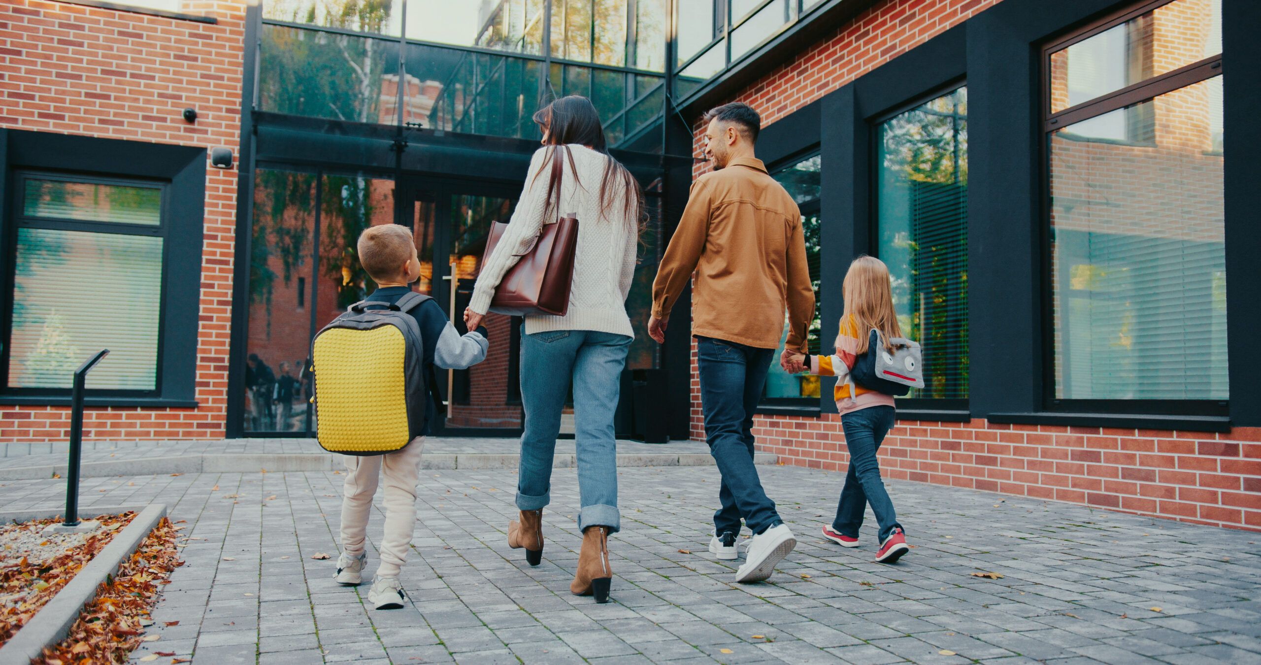 Everything schools need to reach every family from ParentSquare